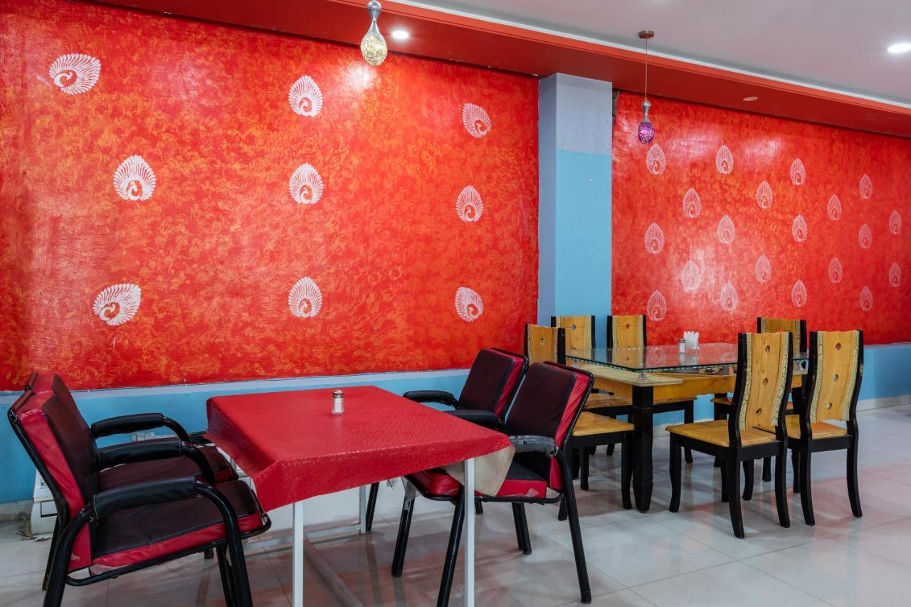 Oyo35845 U-弯酒店 Harsola 外观 照片